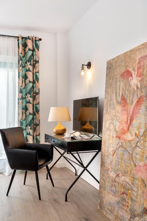 Casa Triana 1888 Suites By Epoca Sevilla Exteriör bild